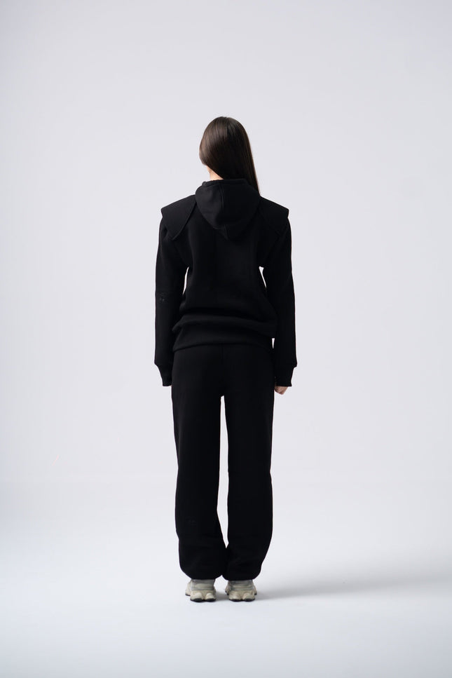 Enxhaline | Xahari Set in Black