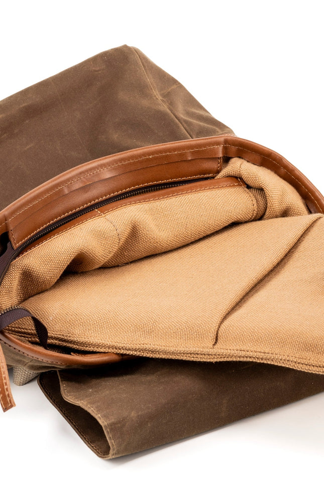 The Dust Company | Backpack Made in USA brown
