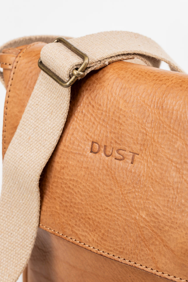 The Dust Company | Shoulder bag Messenger Park Avenue light brown