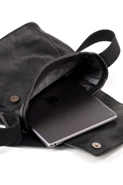 The Dust Company | Shoulder bag Messenger Park Avenue black