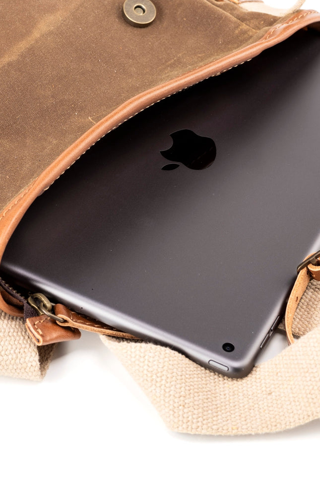 The Dust Company | Shoulder bag Messenger Made in USA brown