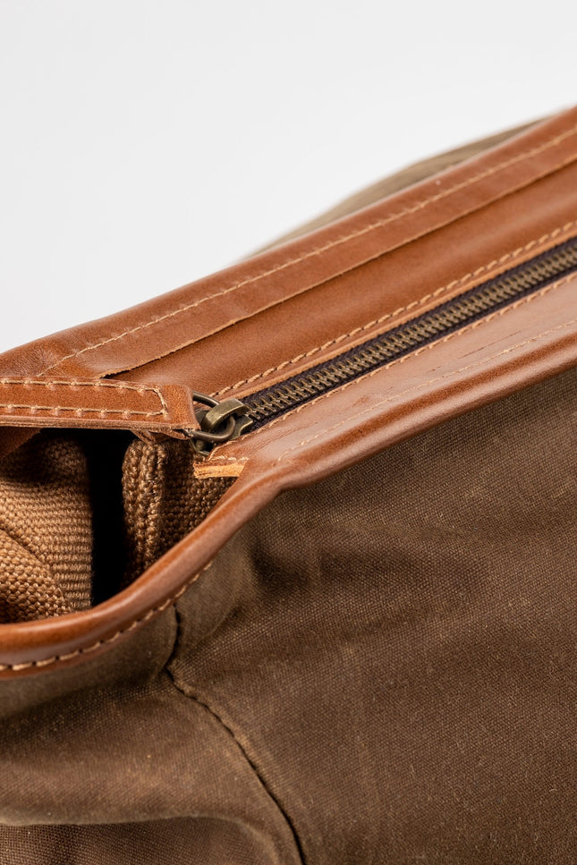 The Dust Company | Backpack Made in USA brown