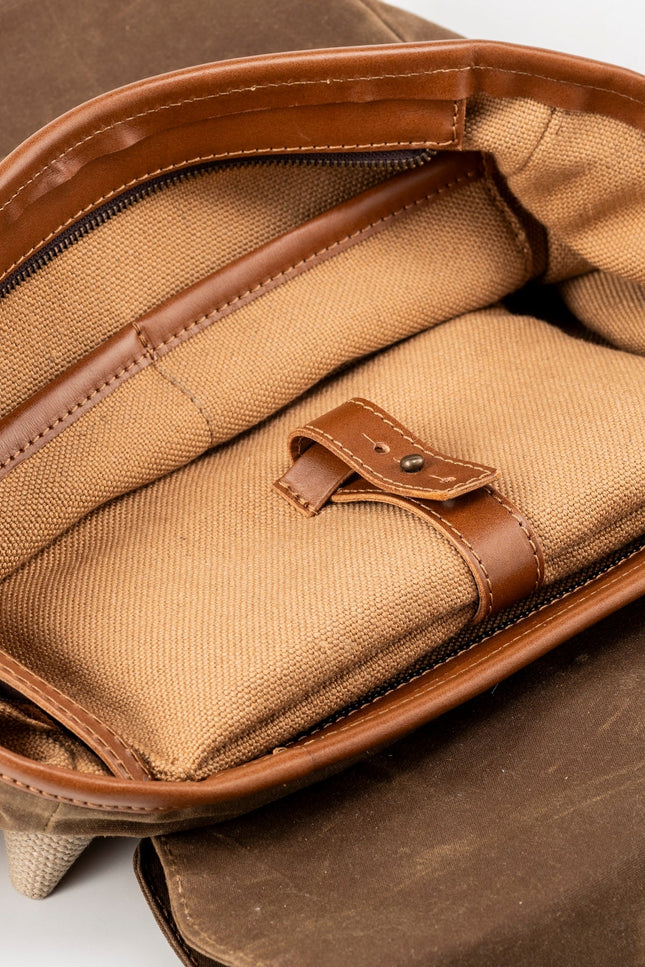 The Dust Company | Backpack Made in USA brown