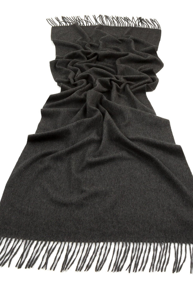 Bel Cashmere | Estola/ Bufanda grande con flecos gris oscuro