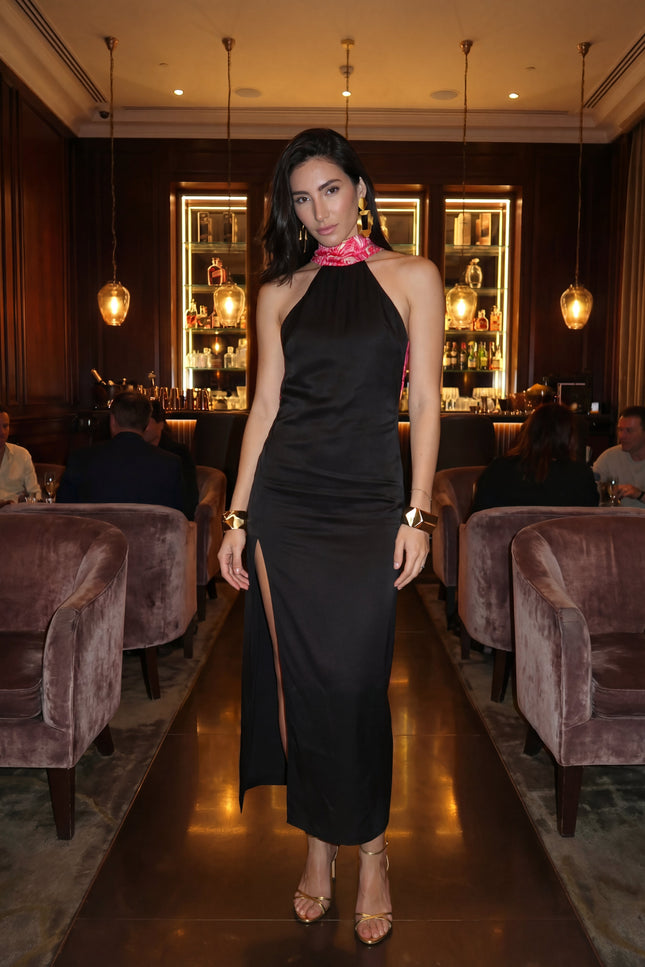 Movom | Vega Maxi dress with halter neck