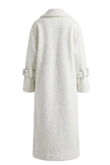 BÚDZIKO | MILKY-WHITE LONG TEDDY COAT