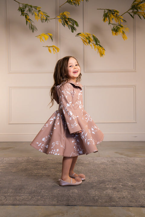 RainSisters | Fitted and Flared Coat for Girls in Pink-Beige with White Floral Print 'Rose Blush'