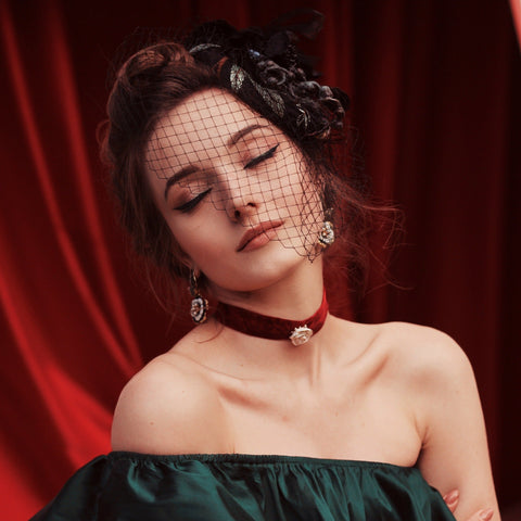 Poporcelain | White Cloud Rose Red Velvet Choker