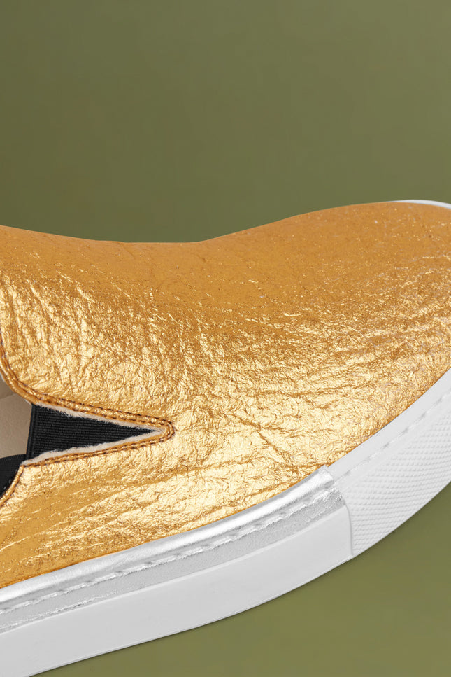 O2 Monde | Greta Loafers gold