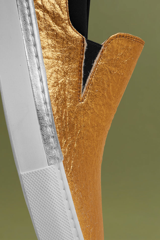 O2 Monde | Greta Loafers gold