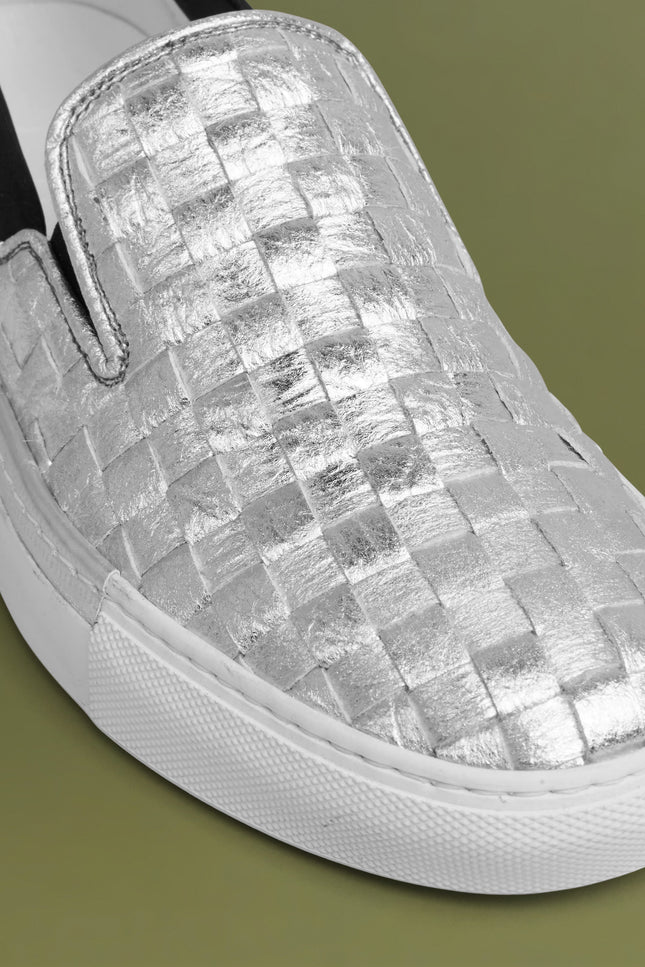 O2 Monde | Greta Loafers woven silver