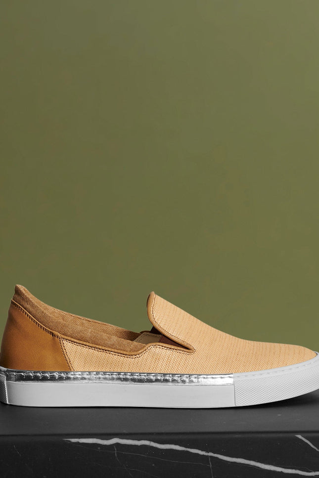 O2 Monde | Greta Loafers ash wood