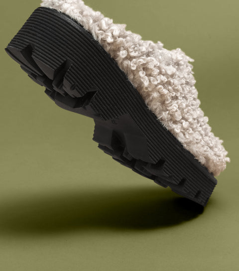 O2 Monde | Hebo Slippers beige shearling