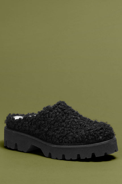 O2 Monde | Hebo Slippers black shearling