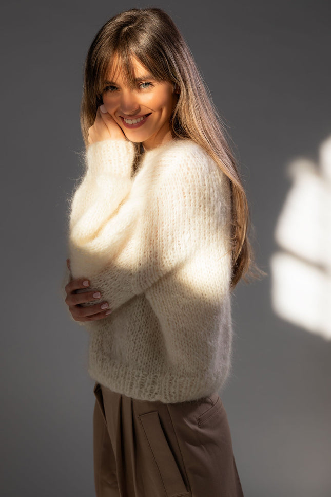 Onika Knitwear | Cream Jumper