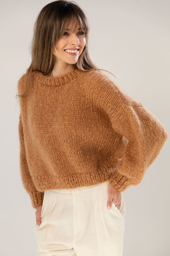 Onika Knitwear | Camel Jumper