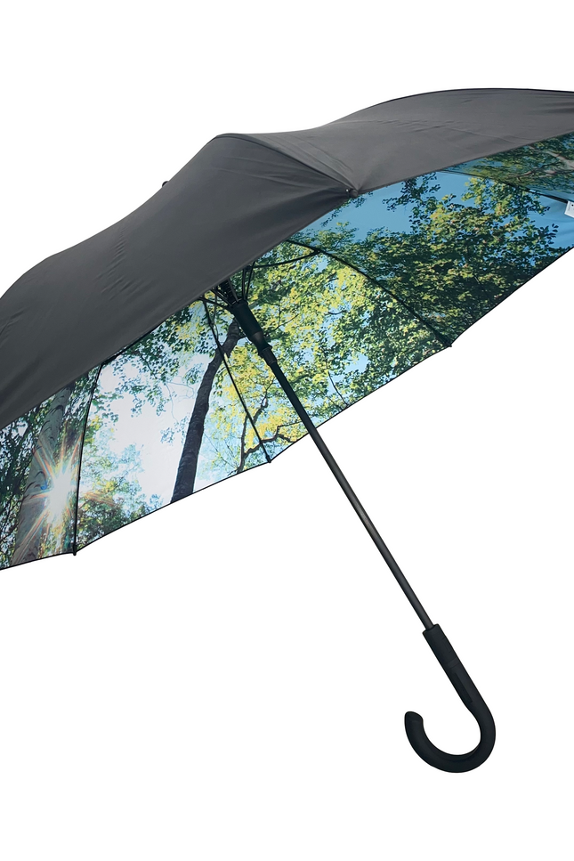 Large umbrellas by HAPPYSWEEDS.