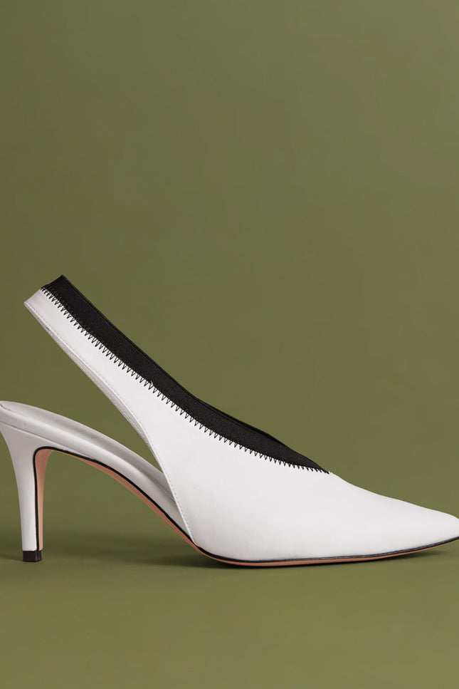 O2 Monde | Makoma Pumps white
