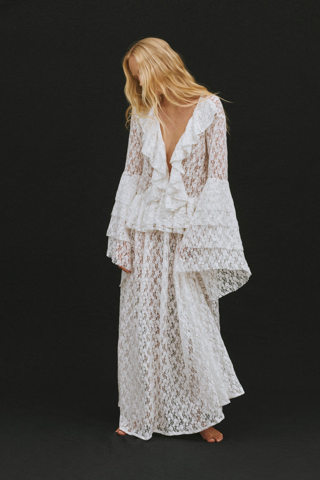 A Perfect Nomad | Dress The Lace Bella