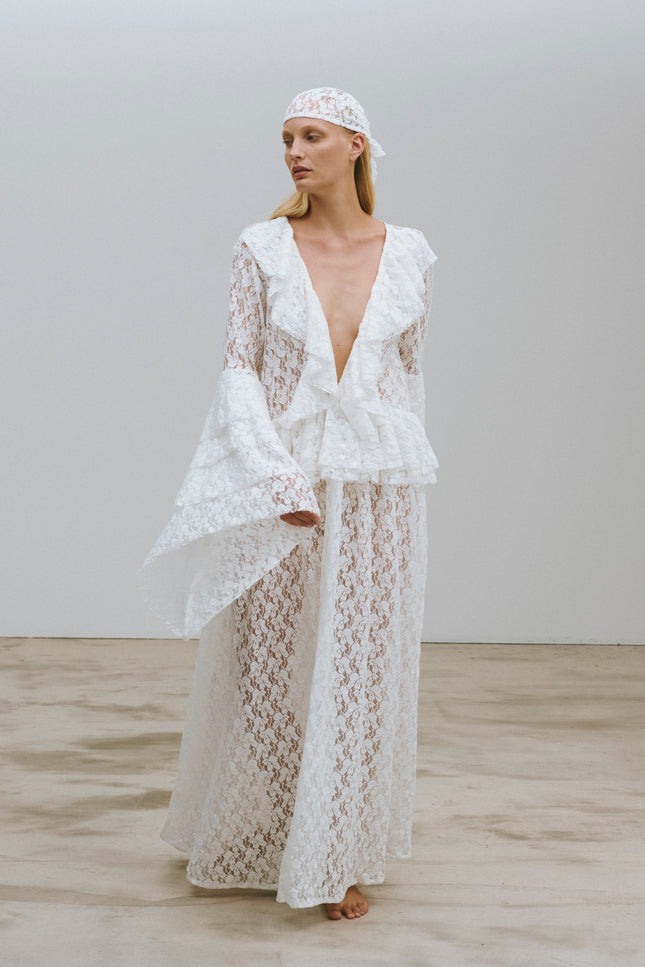 A Perfect Nomad | Dress The Lace Bella