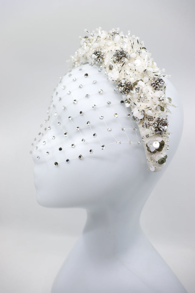 Eva Oherjus I Alora Crown