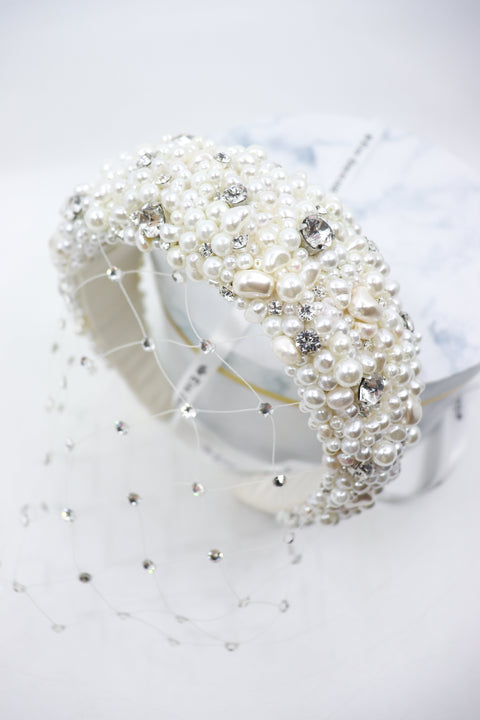 Eva Oherjus I Luna Crown