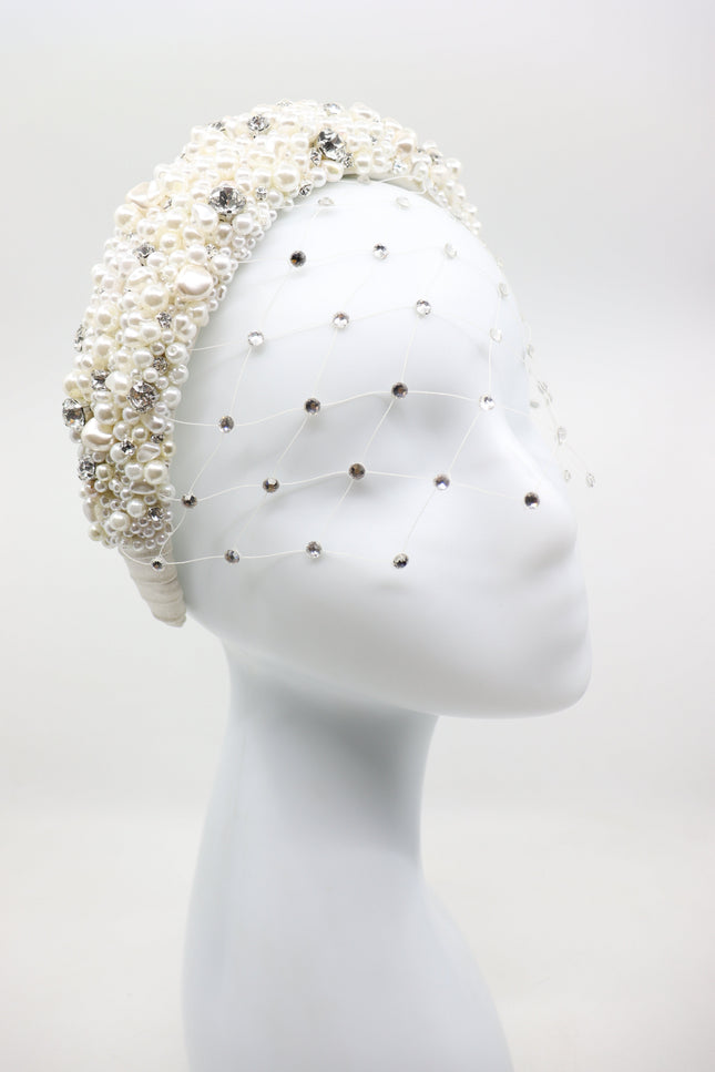 Eva Oherjus I Luna Crown