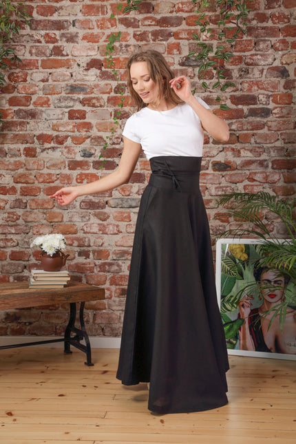 Summery linen skirt - from NikkaPlace | Effortless fashion for easy living
