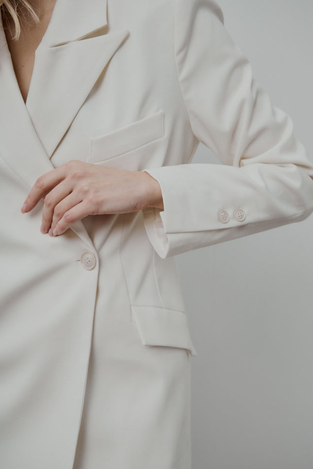 Selera | Ivory fitted jacket