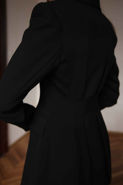 BÚDZIKO | LIMITED EDITION WOOLEN HOURGLASS SUIT