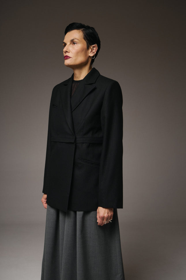 Selera | Transforming Wool Blazer