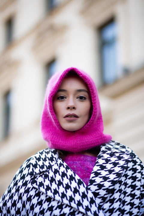 Color My Space I Knitted Hood pink