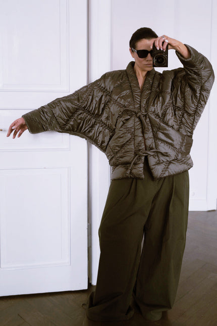 Anna Led | Quilted Kimono KYOTO OLIVE With Large Pockets