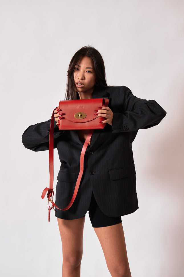 The Dust Company | Shoulder bag The Small Box red
