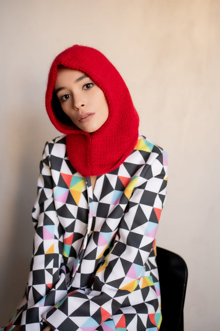 Color My Space I Knitted Hood red