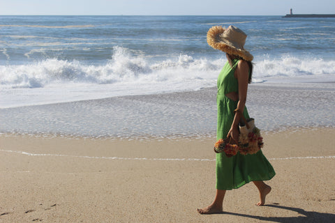 Entrudo | Torba bucket Lalim z kwiatami rafii