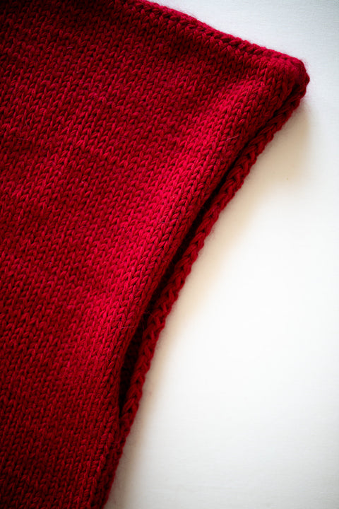 Color My Space I Knitted Hood red