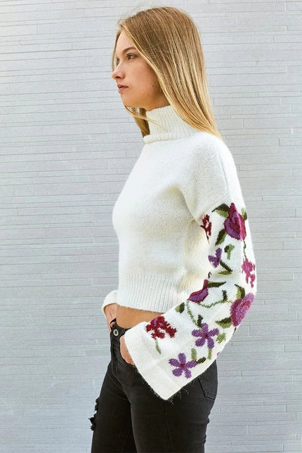 Flowery Sweater NORGÄTE alpaca knitwear sustainably made in Peru