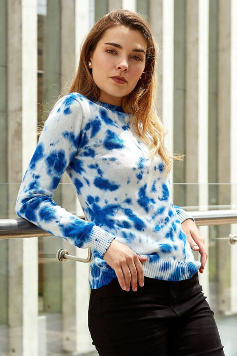 Natural Sweater - Blue NORGÄTE alpaca knitwear sustainably made in Peru