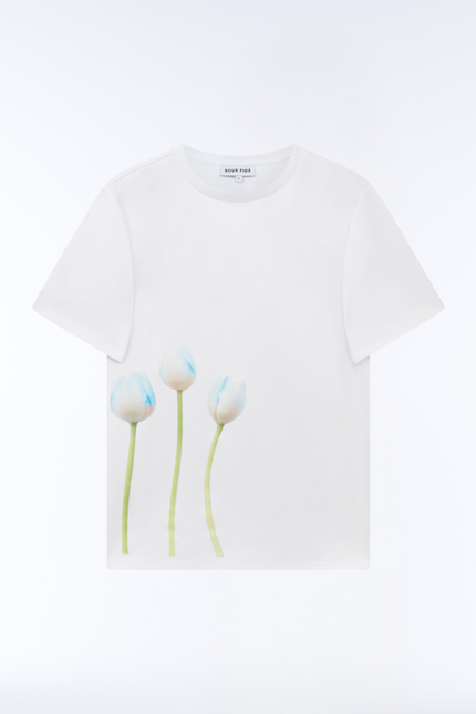 SOUR FIGS relaxed-fit crew neck T-shirt with tulip motif in Ice Petal White