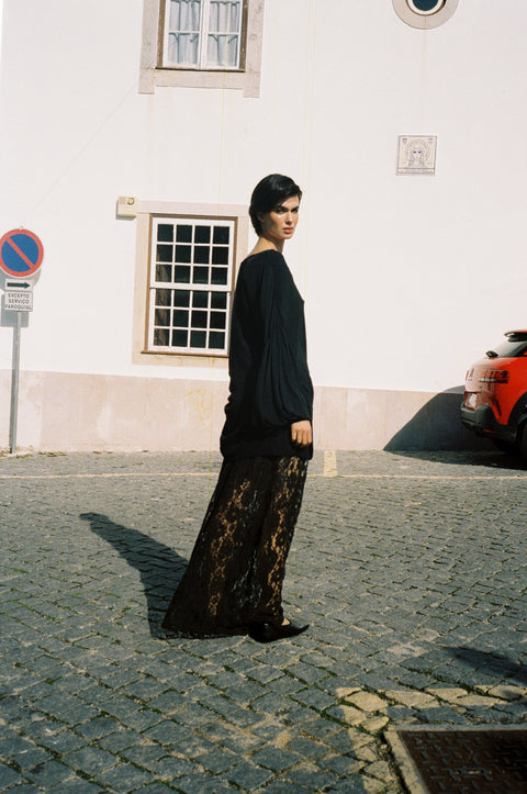 A Perfect Nomad | Spódnica koronkowa