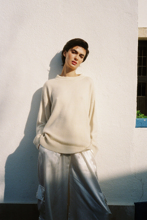 A Perfect Nomad | Brushed Cashmere Oversized Crew