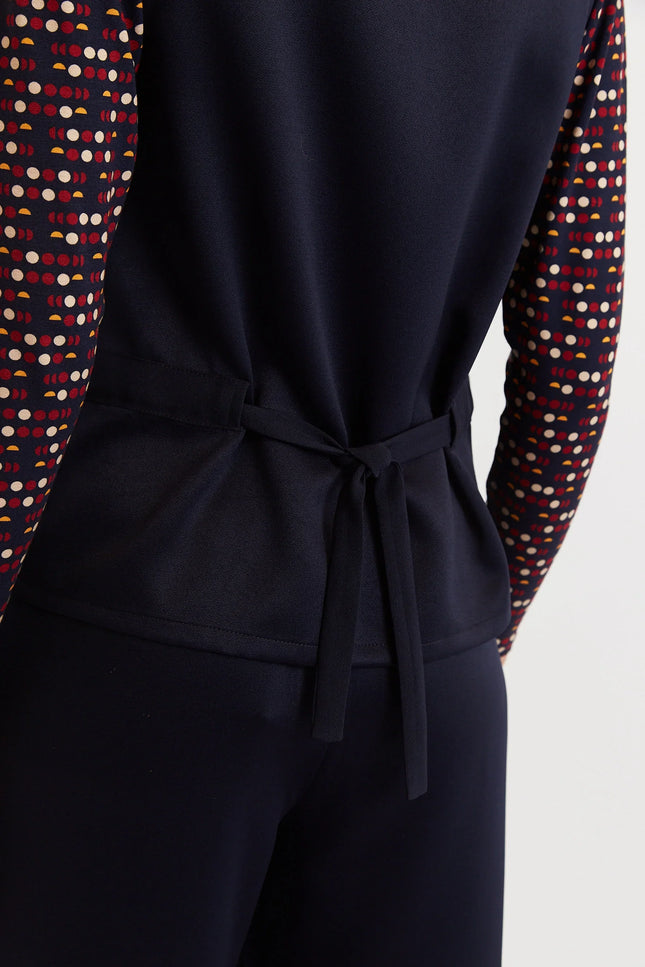 Jakson Sustainable Satin Back Crepe Waistcoat - Navy - Detail 2