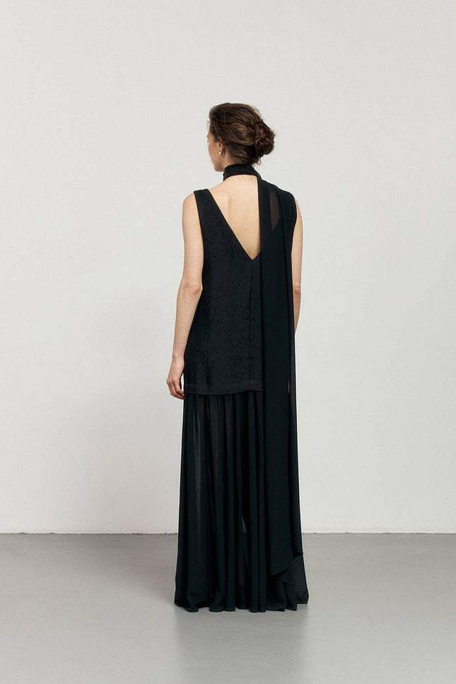 Kolosova | BLACK MAXI DRESS WITH REPTILES PRINT