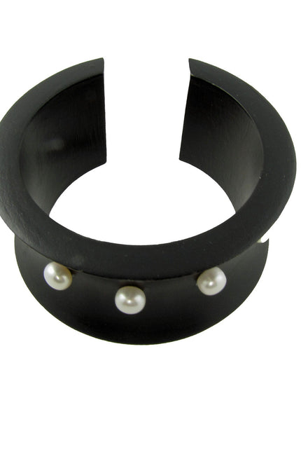 Maria Moyseos | KLELIA Wooden cuff bracelet with pearls
