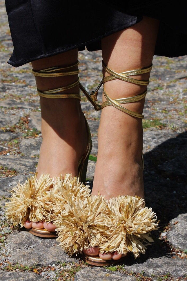 Entrudo | Sandals Lalim with flowers