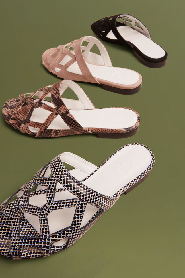 O2 Monde | Leela Slippers white