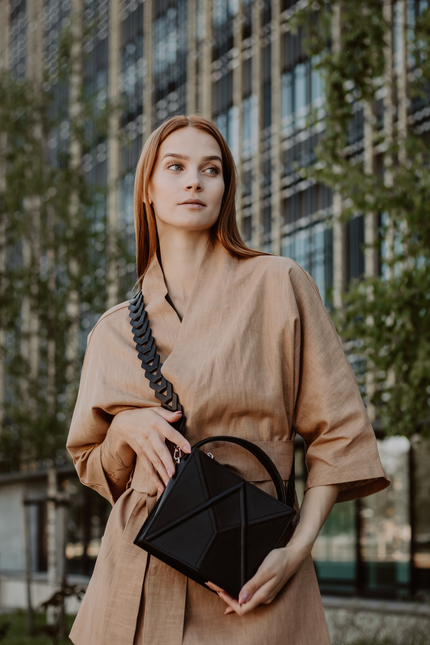Gerda Retter Design | Facet Crossbody bag with handle and venice strap