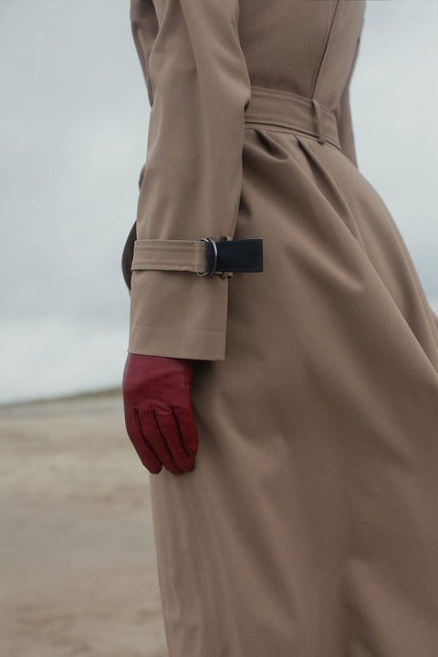 Ducktail Rainwear I SAND ICONIC RAINCOAT - recycled materials