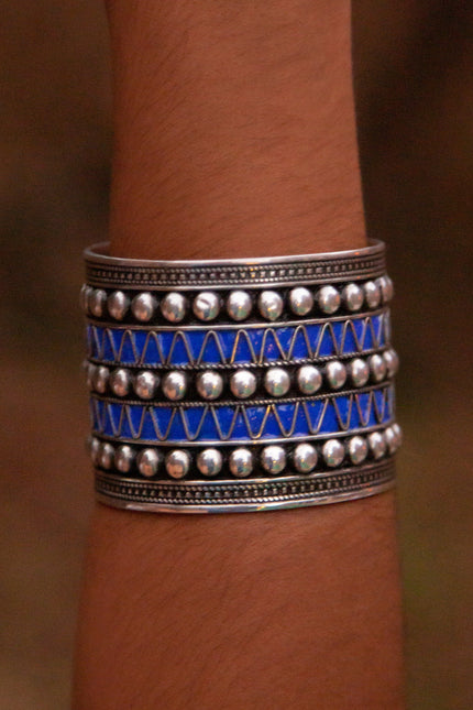 Yelli Jewels | Deep Blue Studs Bracelet